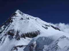 Everest Summit Pyramid 1
